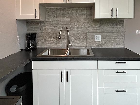 5th image of 204 4th Ave #11286757