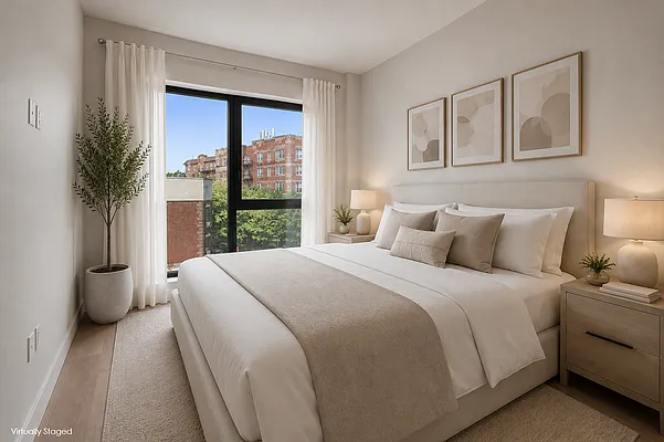 Bedroom, photo 1
