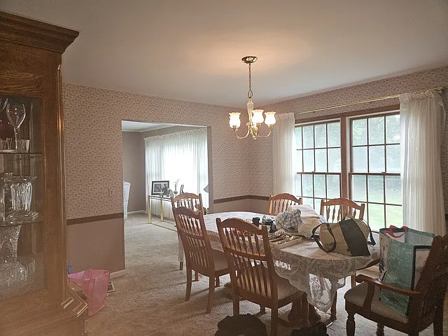 346 N Van Nortwick Ave — Photo 3