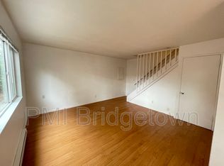 5507 SE Lafayette St APT 02, Portland, OR 97206