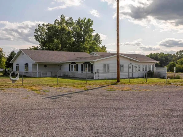 3751 N State Highway 148, Zeigler, IL 62999