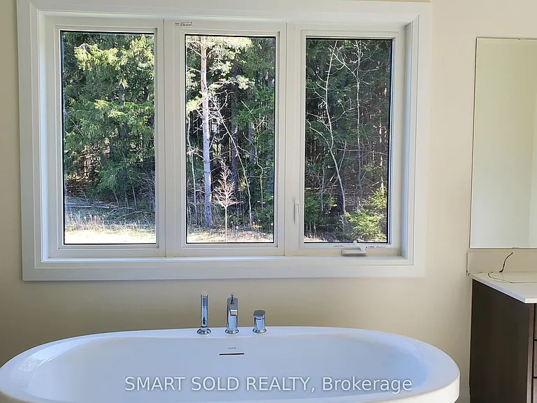 147 Hillsview Dr — Photo 19