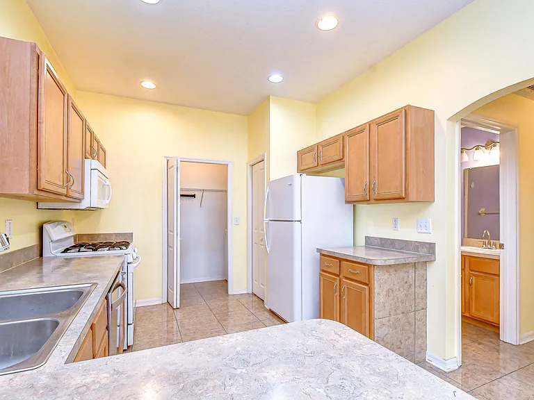 31501 Shaker Cir — Photo 14