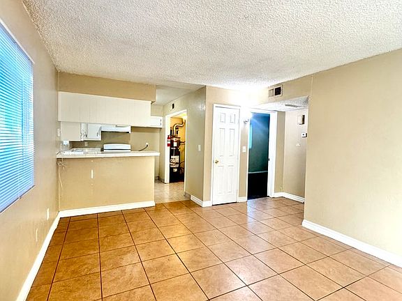 2nd image of 1107 L St APT A