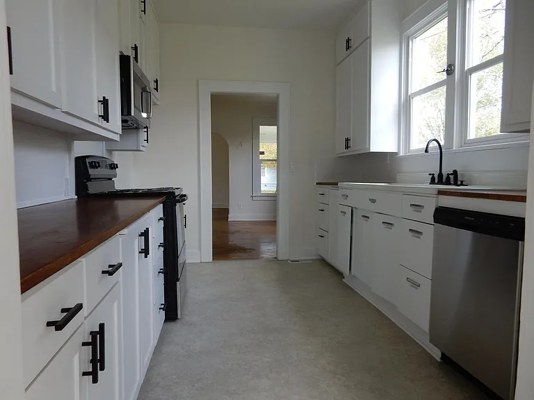 1456 Liberty St NE #1 — Photo 10