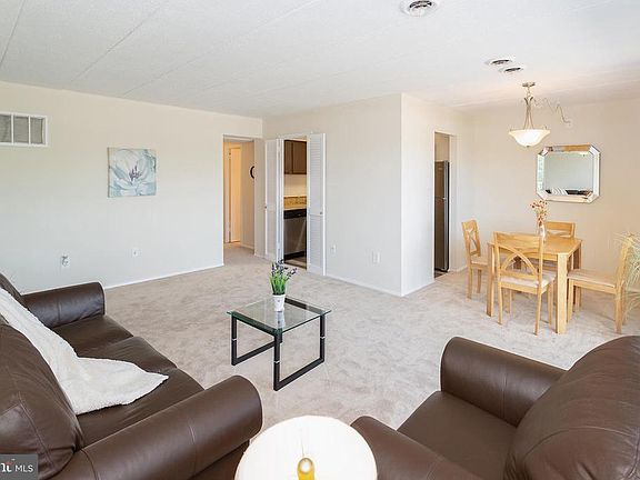 3rd image of 2630 Wagon Dr #299