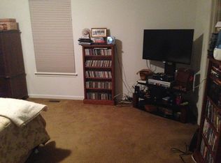 836 Apple Cross Rd, Harpers Ferry, WV 25425