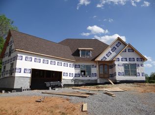 205 Savannah East Ct, Springfield, TN 37172