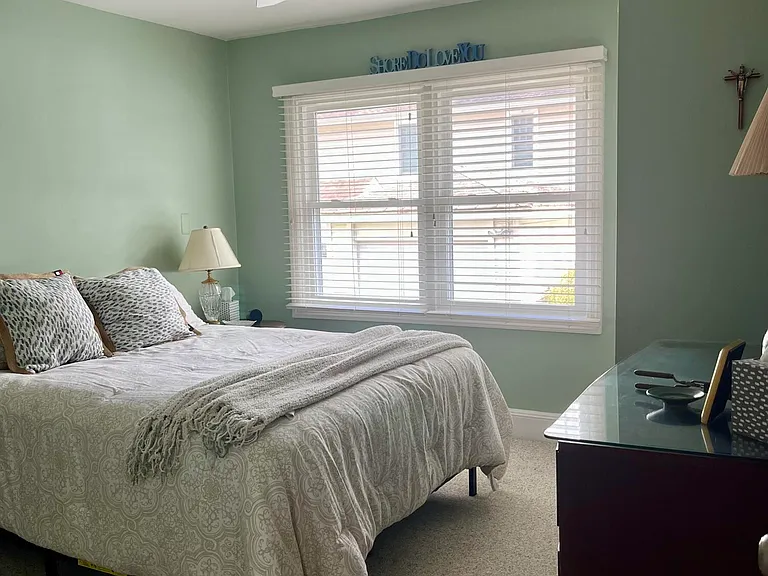 515 Jefferson Ave — Photo 11