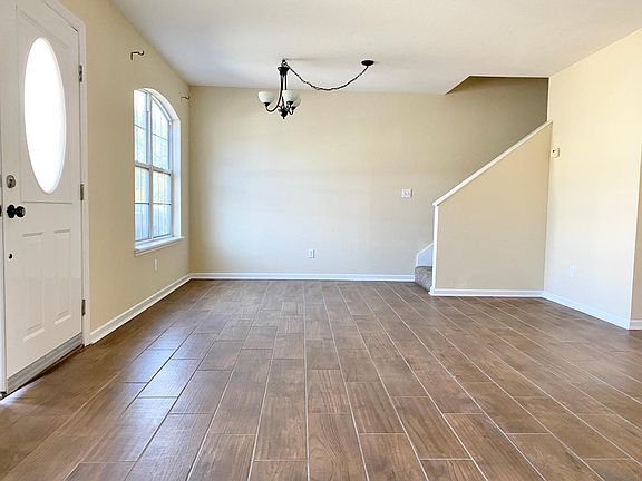 Living & Dining Area