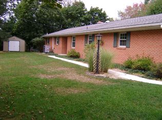 27 Sheffield Dr, Chambersburg, PA 17201