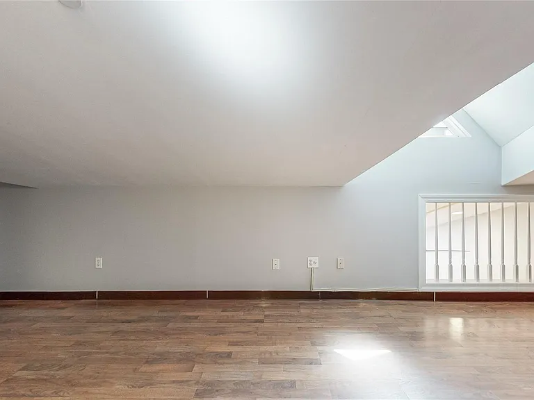 83-71 116th St #7B — Photo 20