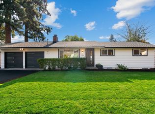 705 NW 72nd St, Vancouver, WA 98665