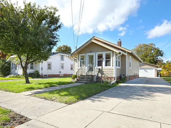 817 E 6th St N, Newton, IA 50208