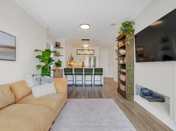 1801 Bayview Ave #505, Toronto, ON M4G 4K2