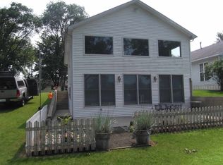 4804 E Shore Park Rd, Leesburg, IN 46538