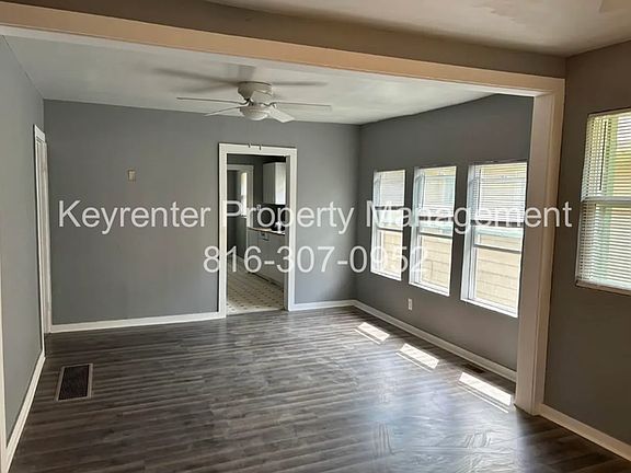 2nd image of 5115 Woodland Ave
