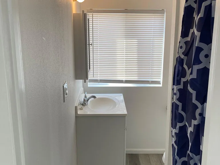 549 W Wickenburg Way #6 — Photo 14
