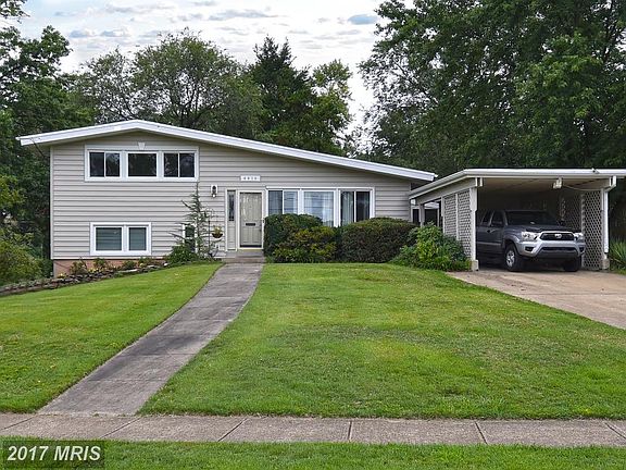 2nd image of 4010 Ivanhoe Ln