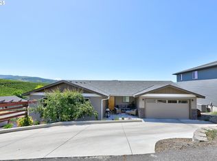 1637 E 21st St, The Dalles, OR 97058
