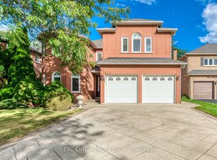 415 March Cres, Oakville, ON L6H5X7