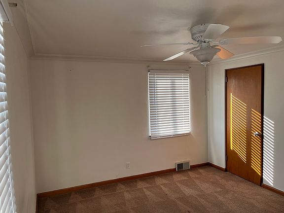 3rd image of 112 Allen St #114