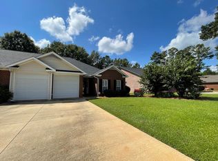 3124 Wax Myrtle Ln, Albany, GA 31707
