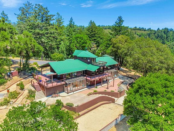 2nd image of 950 Oak Ridge Rd