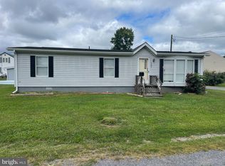 306 Clements St, Moorefield, WV 26836
