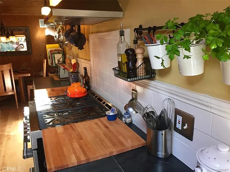 456 S Skyline Dr — Photo 9