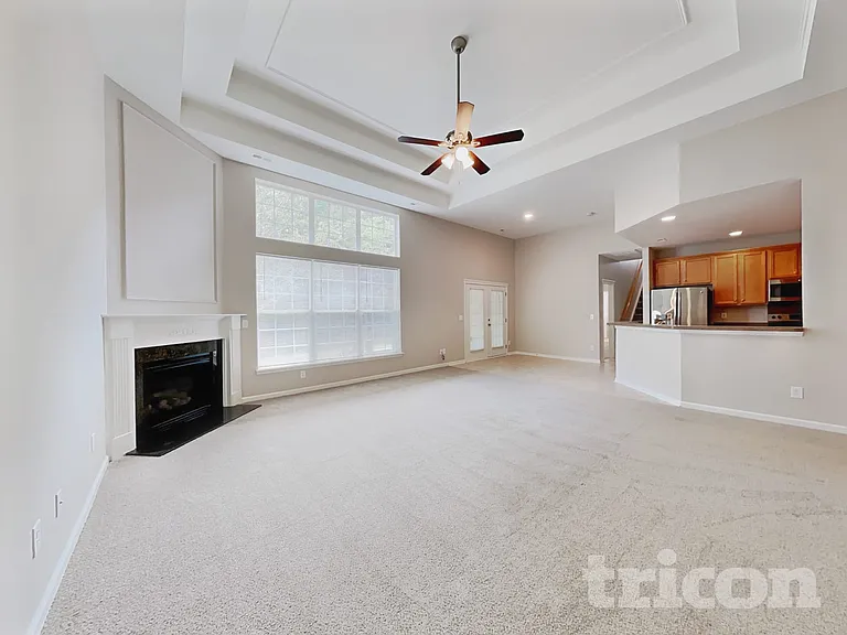 15609 Carrington Ridge Dr — Photo 2
