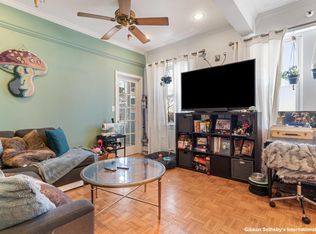 105 W 4th St #4, Boston, MA 02127