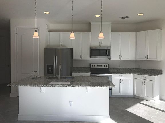 5th image of 13939 Arclid St