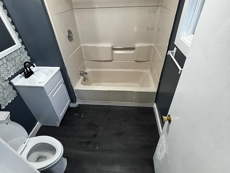 110 W Mohawk St #1 — Photo 13