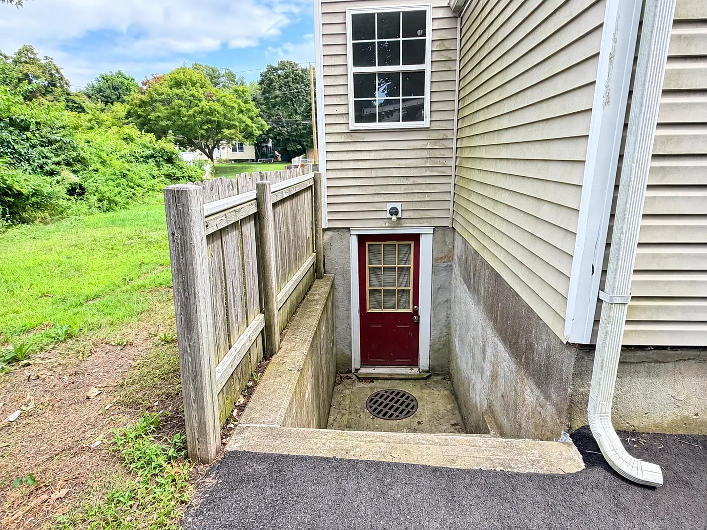 Hampton Ave, East Patchogue — Photo 4