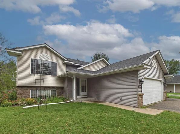 26245 Golden Ave, Wyoming, MN 55092