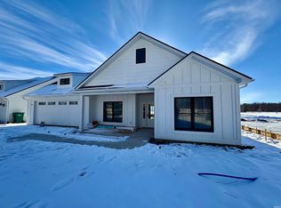 2220 E 250 North Rd, Bluffton, IN 46714