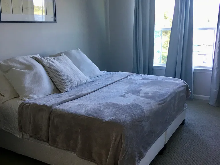 8204 Secluded Cove Ln — Photo 12