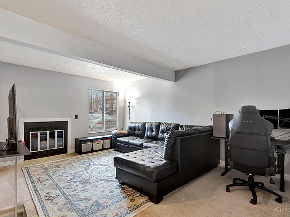 4th image of 7597 Granby Way