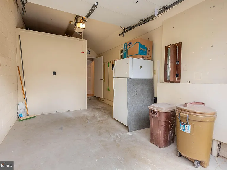 22 Stone Manor Ct #22 — Photo 29