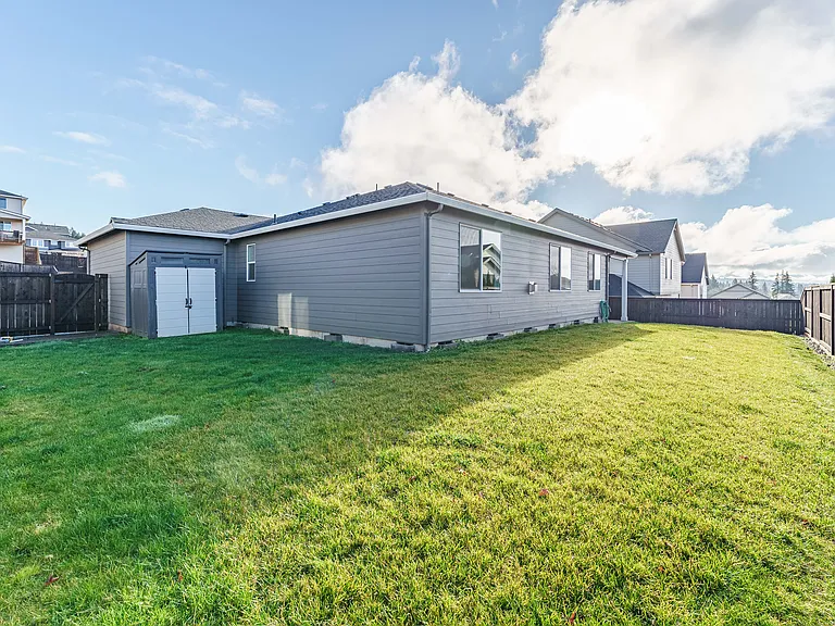 8989 N Kale Cir — Photo 43