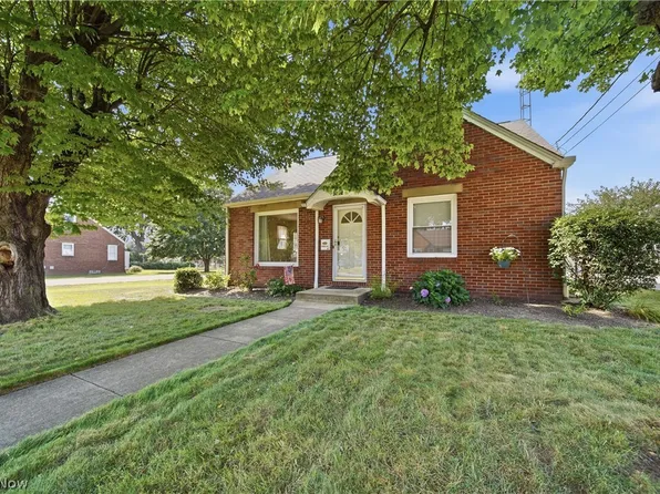 3002 15th St NW, Canton, OH 44708
