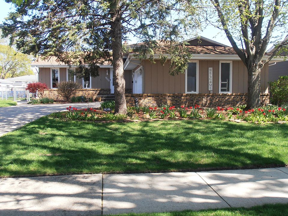 1st image of 9205 Idlewild Dr