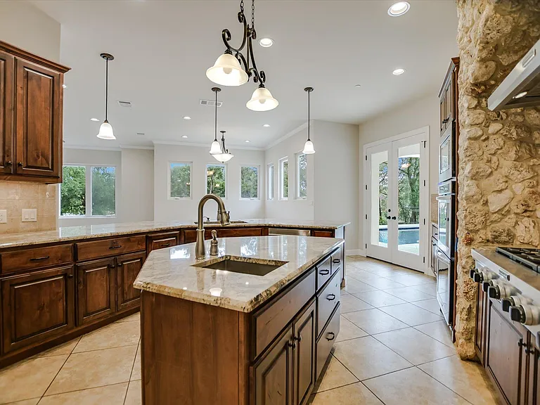 11 Inwood Cir — Photo 14