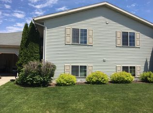 409 Blaser Dr, Belleville, WI 53508