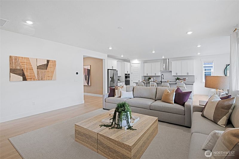 2nd image of 1145 Folgate Drive