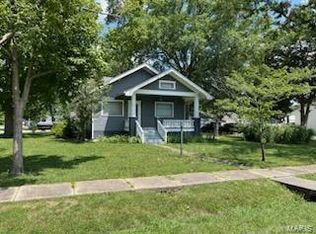 611 Christiana St, Beckemeyer, IL 62219