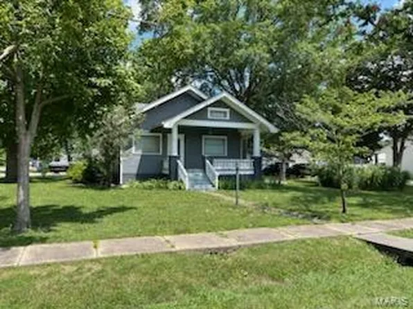 611 Christiana St, Beckemeyer, IL 62219