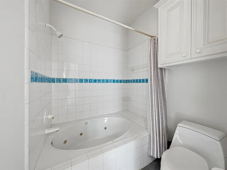 4923 Palmetto St — Photo 33