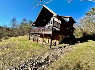 1469 Red Cedar Lane, Sevierville, TN 37876